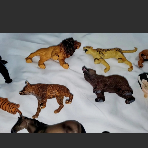 : lot of 24 Schieich T.M, tree house kids, happy kin, funrise,battat Figure Toys - Picture 7 of 14
